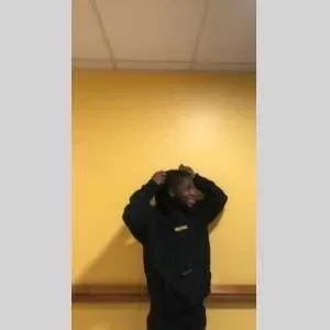 Joakim, babysitter à L Huisserie