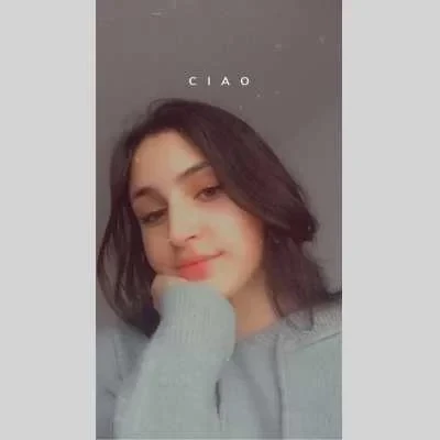 Candice, babysitter à Checy