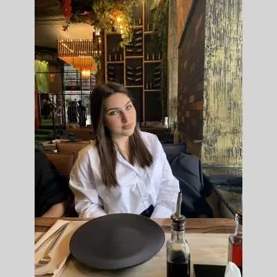 Syuzanna , babysitter à Villeurbanne