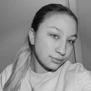 Lucie, babysitter à Bouc Bel Air