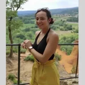 Virginie, babysitter à Meyrargues