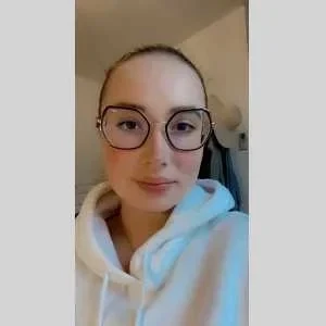 Lolita, babysitter à Loire sur Rhone