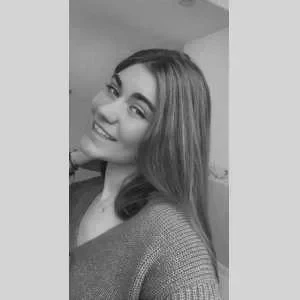 Agathe , babysitter à Marquillies