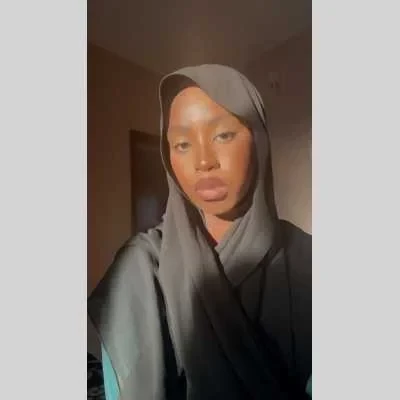 Safiatou , babysitter à Saint Ouen