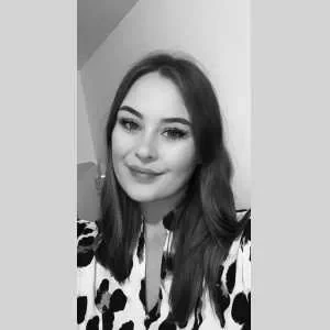 Enora, babysitter à Redon