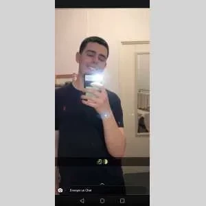 Benjamin, babysitter à Scy Chazelles