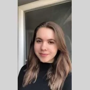 Noemie , babysitter à Landes le Gaulois