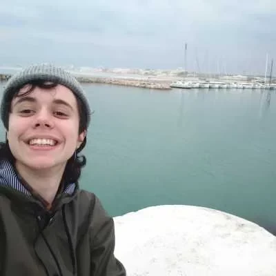 Elodie, babysitter à Paris