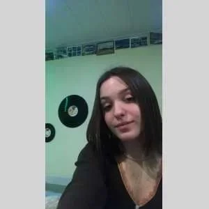 Eléonore, babysitter à Dompierre sur Yon