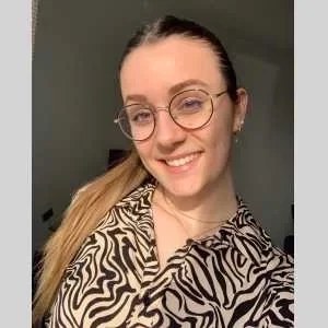 Elisa, babysitter à Marseille