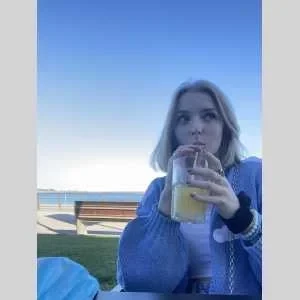 Marjorie , babysitter à Plouaret