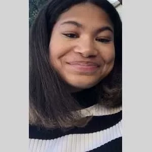 Shana , babysitter à Choisy le Roi