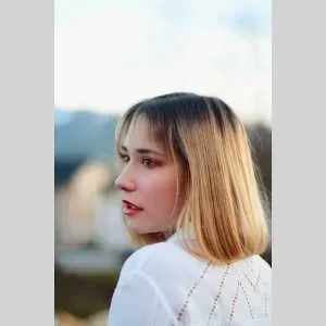 Camille, babysitter à Taninges