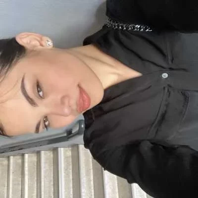 Yasmine, babysitter à Nice