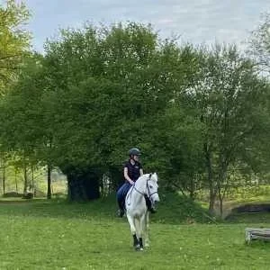 Manon, babysitter à La Chapelle des Fougeretz