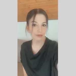 Jennifer, babysitter à Cluses