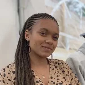 Salimata , babysitter à La Chapelle sur Erdre