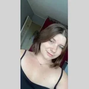 Anais, babysitter à Florensac