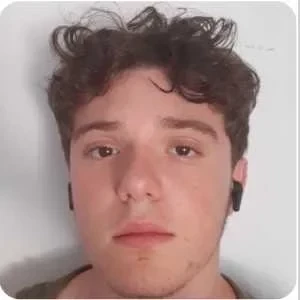 Yanis, babysitter à Chelles