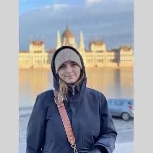 Cassandre, babysitter à Auberville