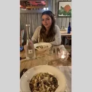 Margot, babysitter à Saint Pierre d Irube