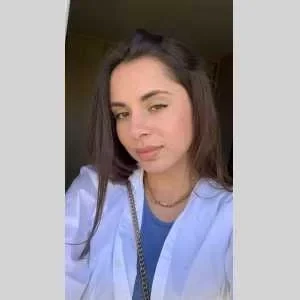 Charlene , babysitter à Savigne l Eveque