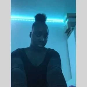 Jessica , babysitter à Orleans