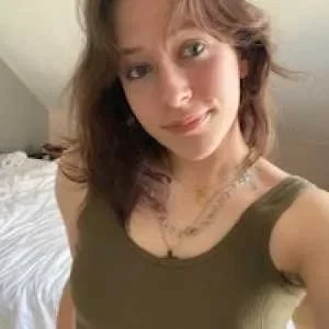 Marie, babysitter à Sainte Luce sur Loire