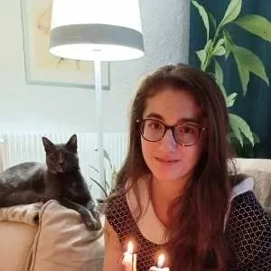 Amélie, babysitter à Villy le Bouveret