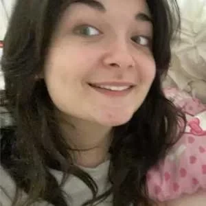 Marie , babysitter à Signes