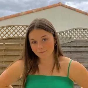 Maïa, babysitter à Niort