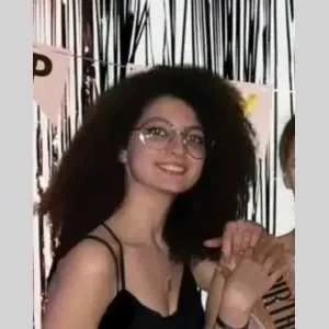 Ines, babysitter à Laloubere