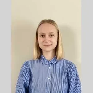 Cassandre, babysitter à Savigneux