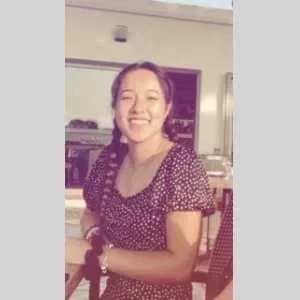 Jade, babysitter à Miramas