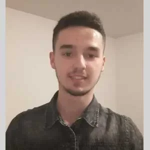 Eliot, babysitter à Troyes