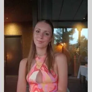 Mathilde, babysitter à Pernes les Fontaines