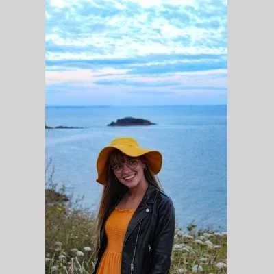 Emilie, babysitter à Locmaria Plouzane