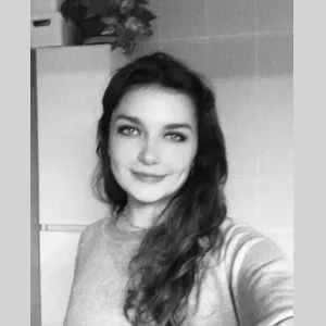 Orane, babysitter à Frontignan