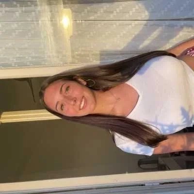 Lauren, babysitter à Nice