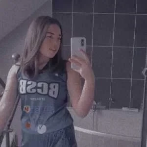 Ambre , babysitter à Loire Authion