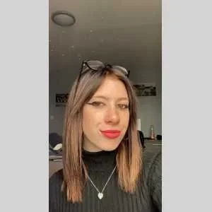 Cassandra, babysitter à Houplines