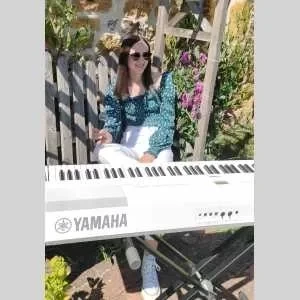 Hélène, babysitter à Ranes