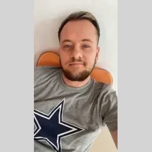 Scott, babysitter à Libercourt