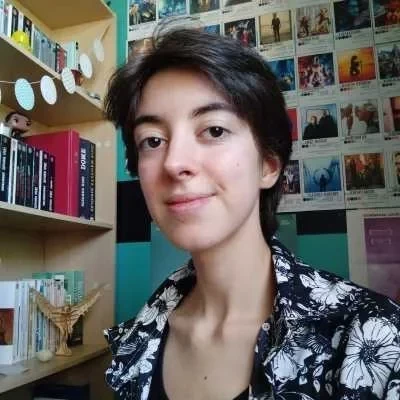 Emma, babysitter à Razac sur l Isle