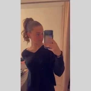 Clara, babysitter à Saint Loubes