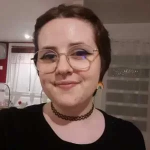 Lisa, babysitter à Brest