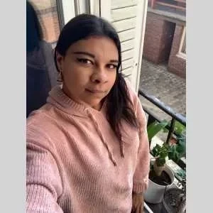 Sophie , babysitter à Stains