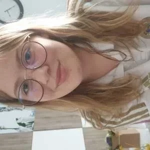 Emeline, babysitter à Bezannes