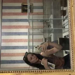 Inès , babysitter à Vitre