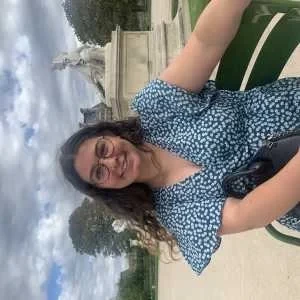 Manon, babysitter à Crespieres